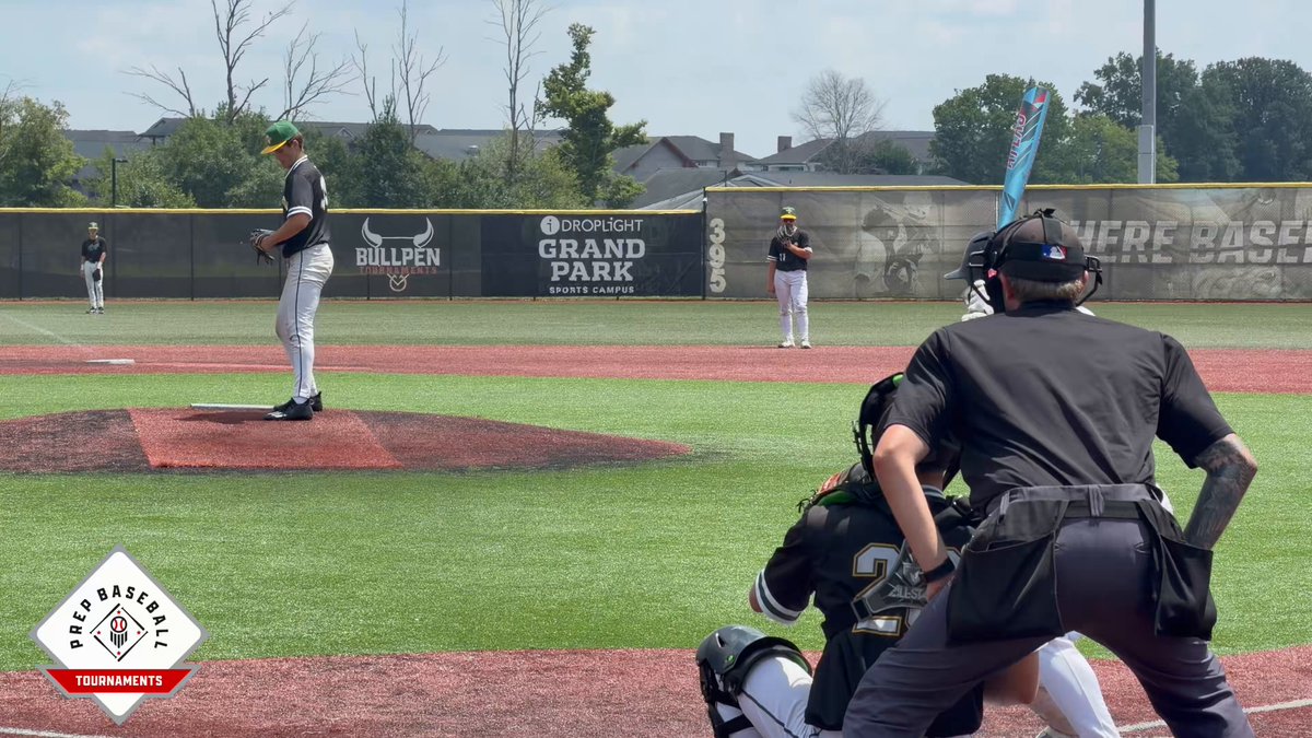 RHP Jackson MacDonald (Sycamore, 2027) offers a unique and deceptive look from his lower release. 6-2 | 191 lbs w/ projection FB: 85-88 mph, 2300+ SL: 75-76 mph, -3 | -16 #17ABC | Prep Baseball Uncommitted