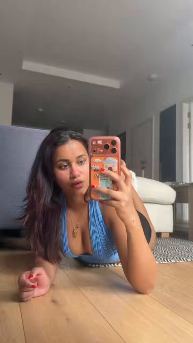 How’s my ass lookin?