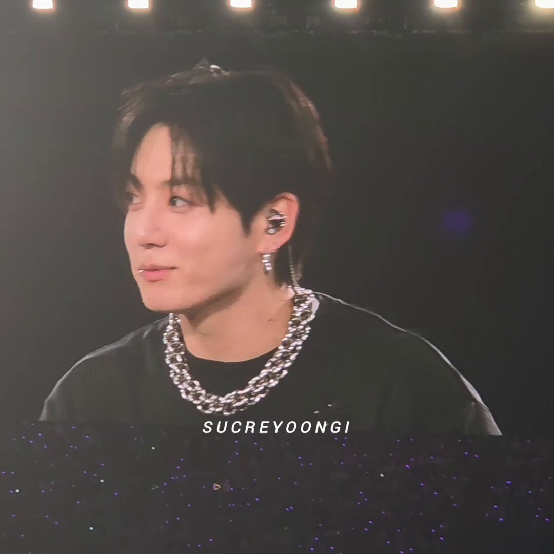 ARMY GUT GENUG ♡ jungkook is so cute i'm gonna cry 😭💘