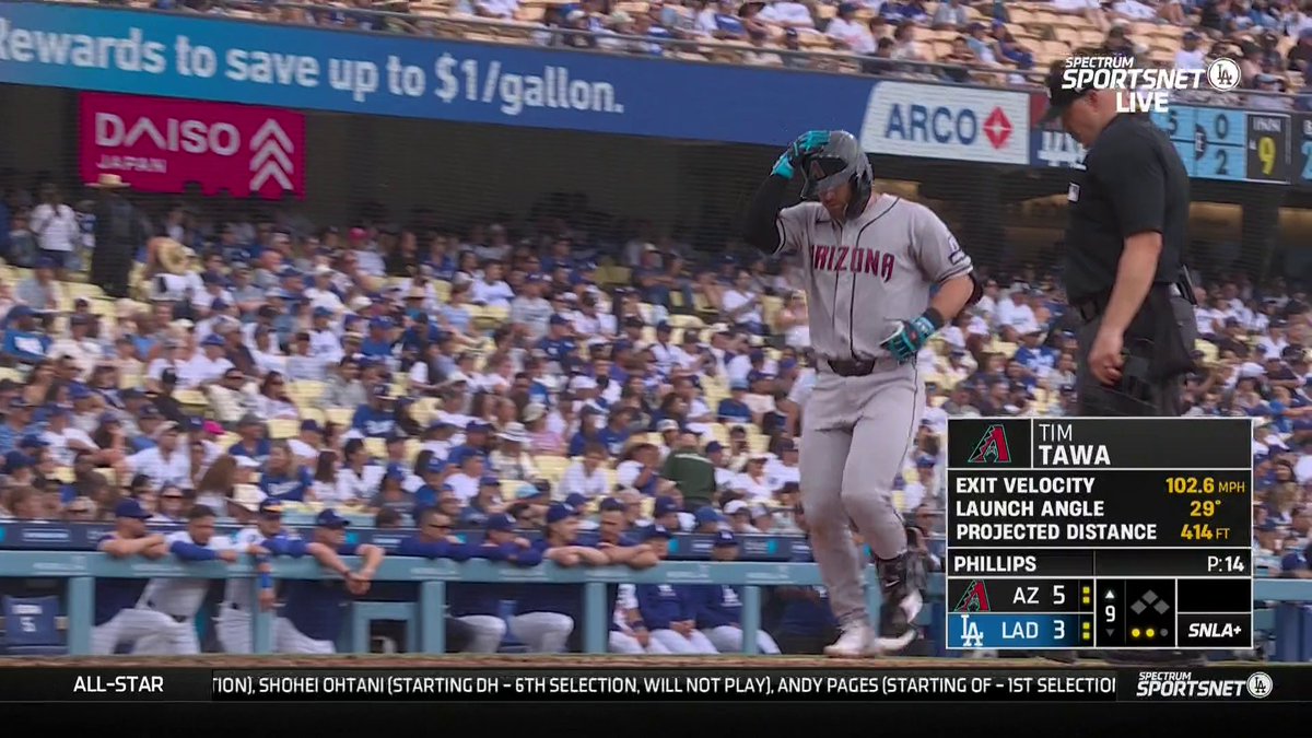 Tim Tawa solo shot to give the Diamondbacks a clutch insurance run over the Dodgers in the ninth 😤