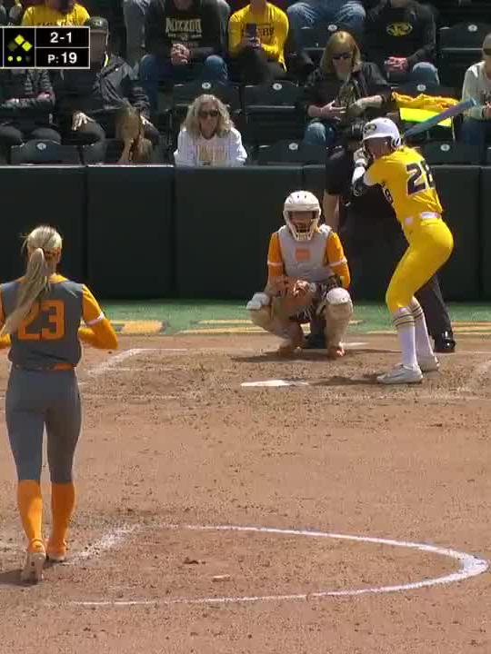 TIGERS TOOK THE REGULAR-SEASON FINALE ๐
Watch more from MIZ takeover day now on SEC Network ๐บ Mizzou Softball x #ItJustMeansMore