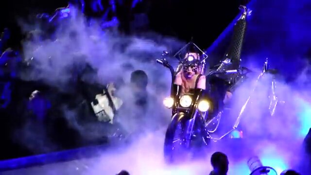 Heavy Metal Lover — Lady Gaga (2011)