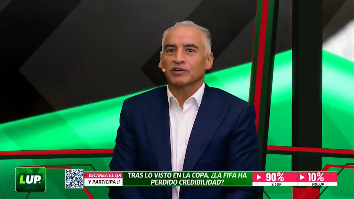 FABIÁN ESTAY COMPARA A GIANNI INFANTINO CON VILLANO DE CÉLEBRE PELÍCULA 🎥 🤯 Fabian Estay y Eduardo De La Torre también creen que la FIFA ha perdido credibilidad 😡 “NO ES DE ESTA JUSTA, VIENE DESDE HAVELANGE” 🙈 #LUP #LaCopaxFSMX