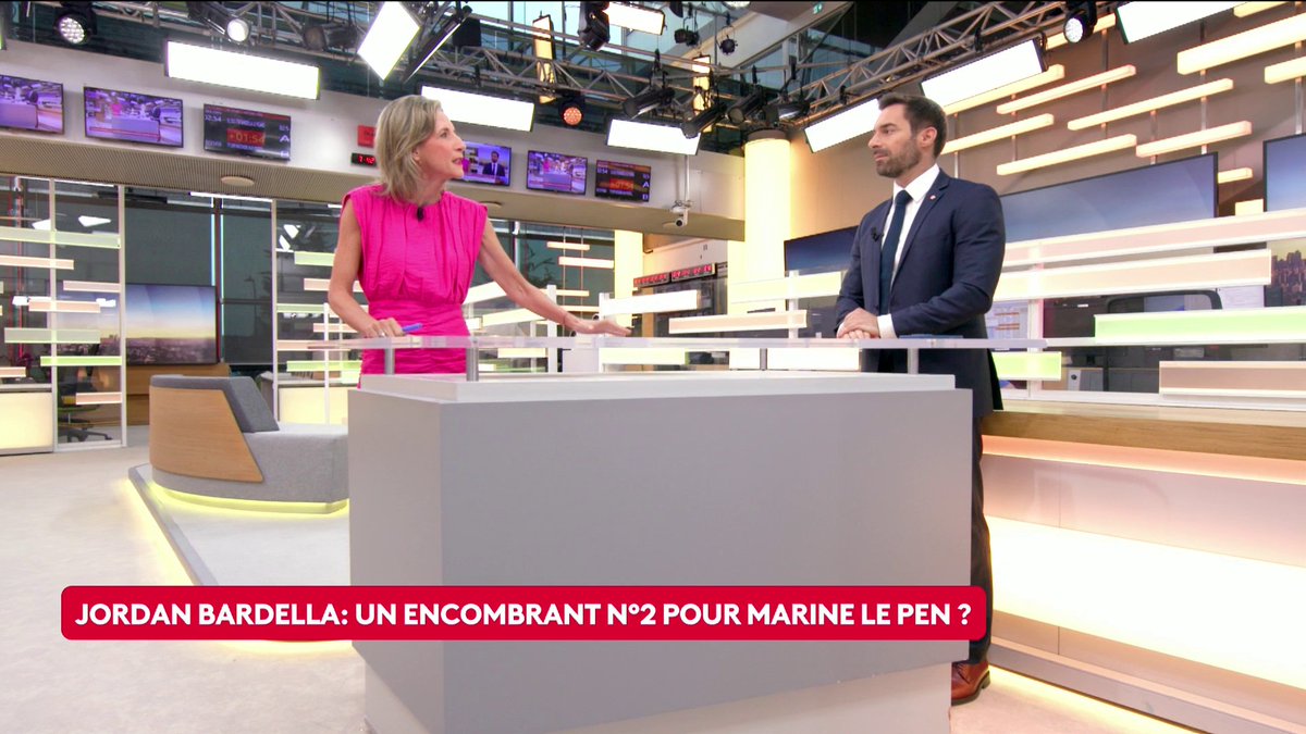 🔴 🗣 Interrogé sur une éventuelle union des droites pour la présidentielle 2027, le porte-parole du RN, Julien Odoul estime "qu'il faut parler à toutes les composantes de la droite". #canal16