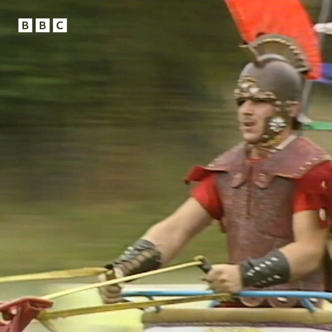#OnThisDay 1984: A group of men from Surrey had taken historical reenactment a step further, by turning lawn mowers into roman chariots. The ‘charimo’ was equivalent to four horses, and just like a horse-drawn carriage was steered by reins.