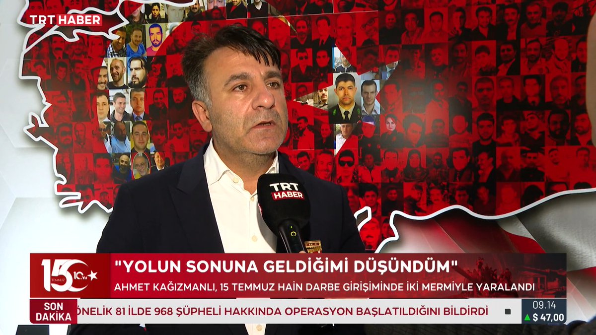 #15Temmuz gecesi Ankara'da bir kız çocuğuna siper olan Ahmet Kağızmanlı, helikopterden açılan ateşle sırtından ve boynundan vuruldu. Kağızmanlı, şah damarının altına saplanan şarapnel parçasını 10 yıldır boynunda taşıyor. #ZaferBizim