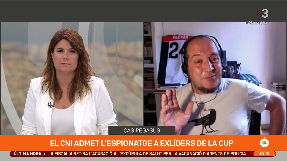 "Des que van publicar-se converses amb la meva mare, ja vam saber que ens espiaven." David Fernàndez diu que la desclassificació d'informació que ha fet el CNI sobre l'espionatge a líders polítics "és de fireta" #Matins3Cat