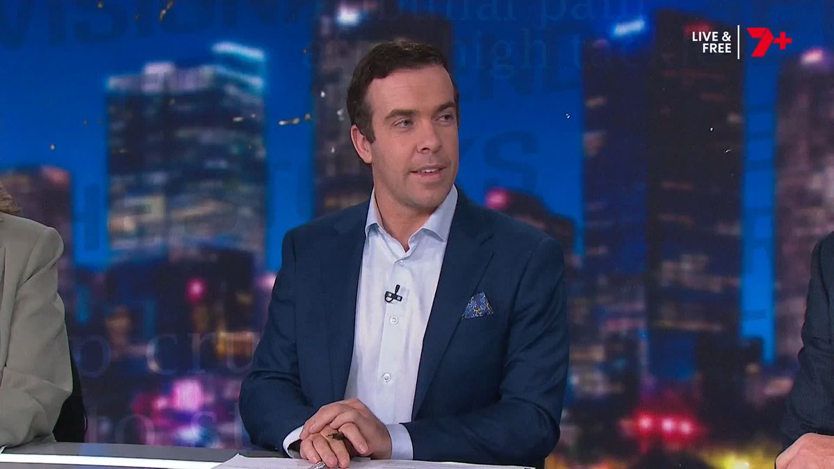 "Geelong has made an unexpected play for Zach Merrett via their coach Chris Scott." 👀 Chris Scott texted Zach Merrett directly to say that he is one of Geelong's targets at the end of the season, per Tom Morris.