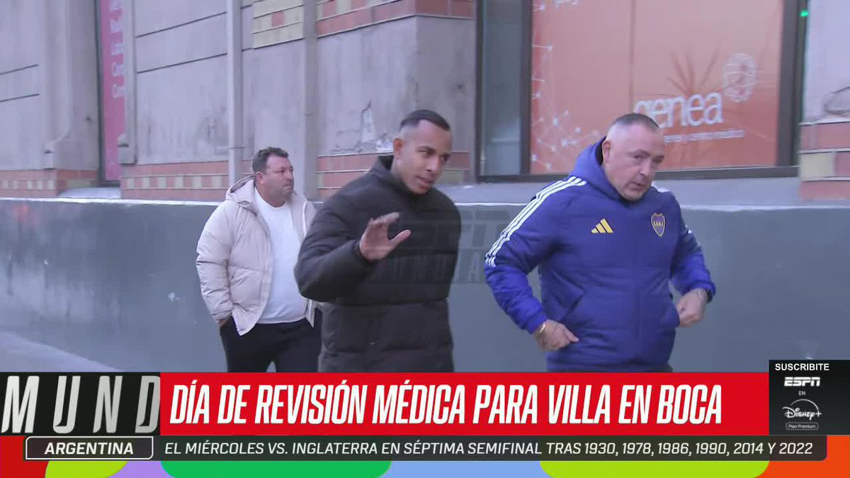 SEBASTIÁN VILLA SE HACE LA REVISIÓN MÉDICA: el futbolista colombiano llegó a la clínica para hacerse los chequeos correspondientes y terminar de sellar su regreso a Boca. ⚡ #ESPNMundial