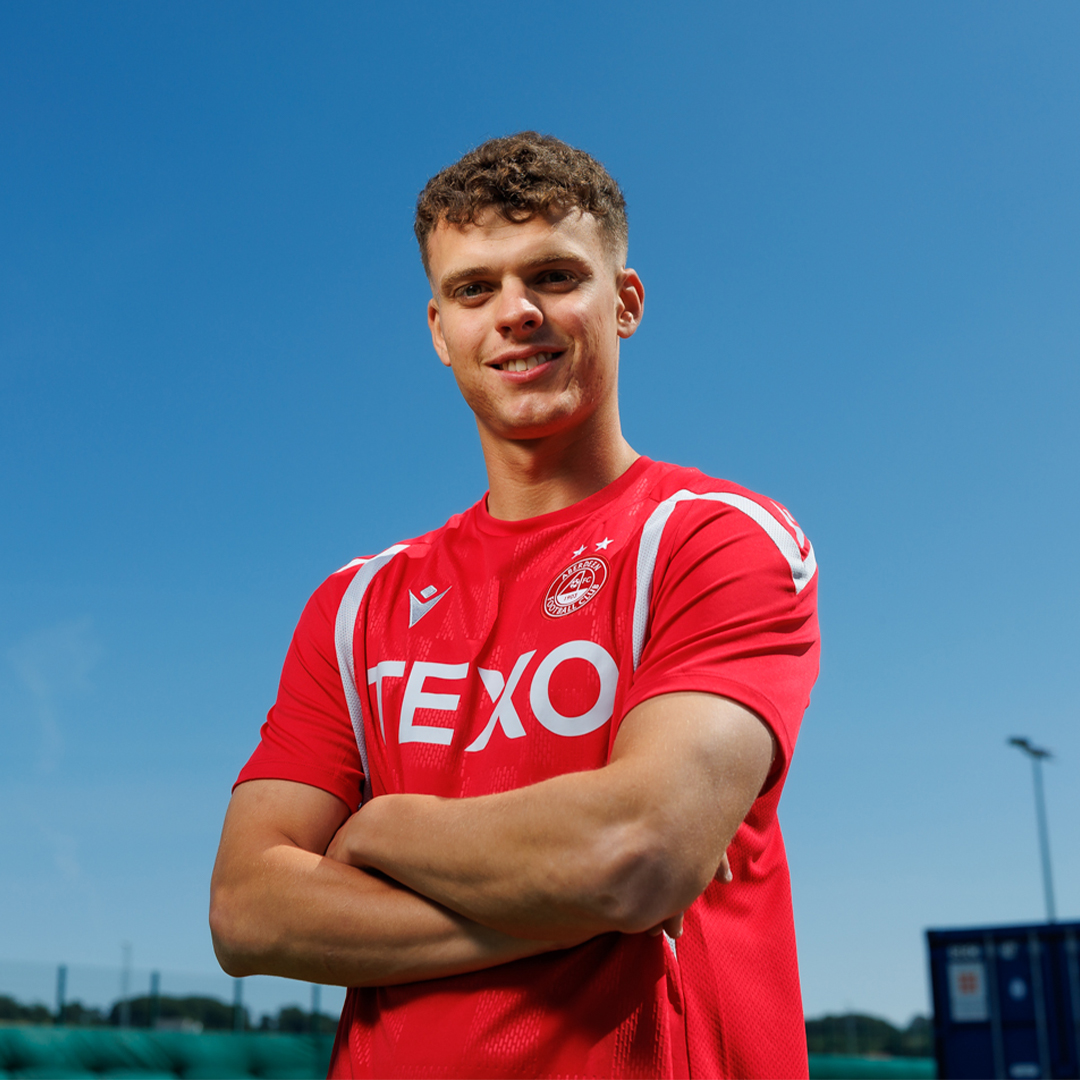 From making his senior debut at Pittodrie in 2018 to signing for Aberdeen ❤️ Welcome aboard, Lewis Smith 🤩 RedTV subscribers can watch in full now ⤵️ 📺