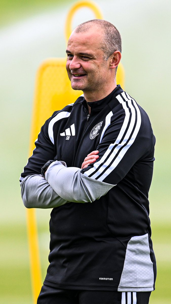🇵🇹 Shaun Maloney gives an insight into life at Celtic’s Portugal training camp, the work being done with the squad and preparations for the season ahead. Watch the exclusive interview in full now on CelticPlayer ⤵️ #SummerStartsHere | Celtic Football Club🍀