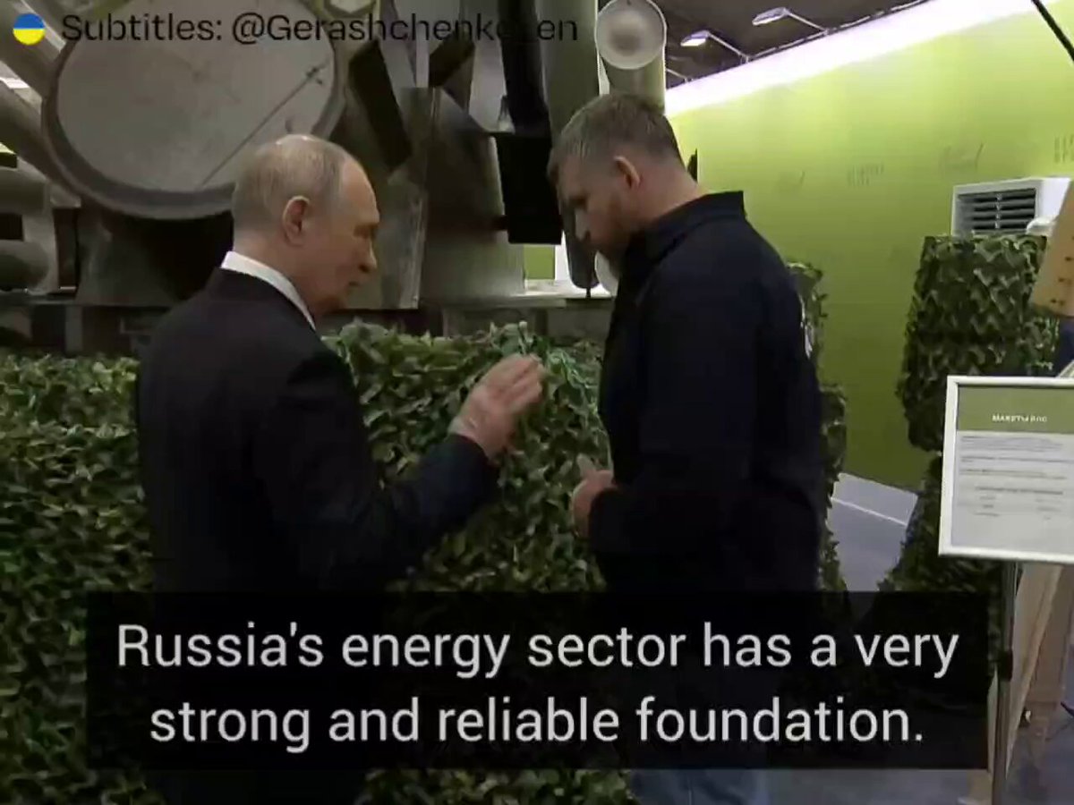 Putin's reality: "Yes, they [Ukrainians] are currently causing us certain problems with petroleum products. I think the situation will gradually improve." Real reality: Russia's average oil refining rate has decreased to 3.91 million barrels per day this month. This is the lowest level since March 2005 - Bloomberg. That’s more than 1.4 million barrels a day below the average. Russia has banned exports of diesel, gas and jet fuel and is now negotiating fuel imports.