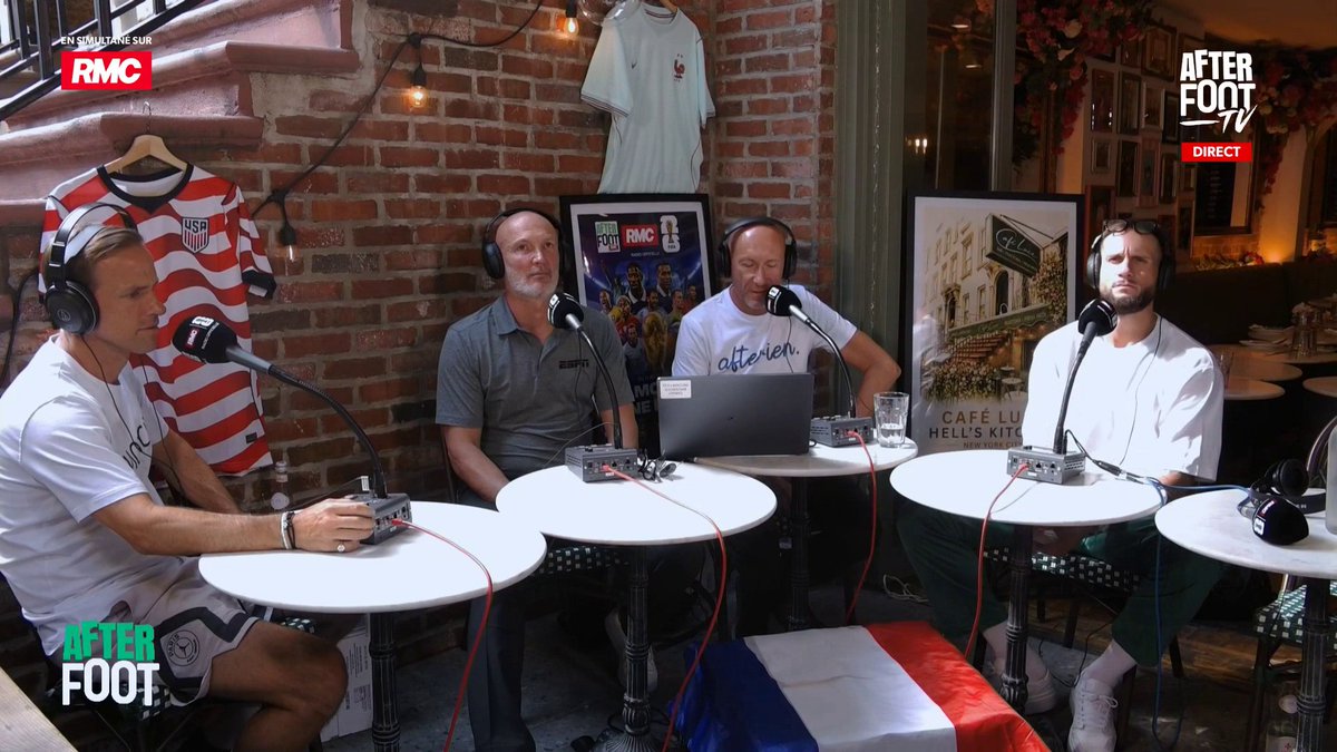 👀 Comment une discussion, après l'Euro 2024, a permis à Deschamps de révolutionner son secteur offensif. Fabrice Hawkins: "Les joueurs ont été très francs en expliquant qu'ils ne comprennaient pas toujours certaines consignes, qu'ils avaient l'impression d'être parfois perdus"