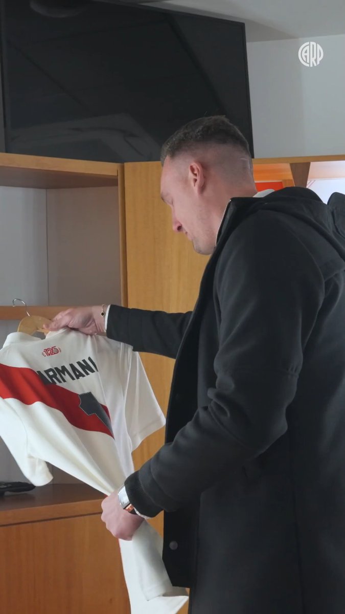 De River de corazón 🤍❤️🤍 #ArmaniLeyenda 🧤