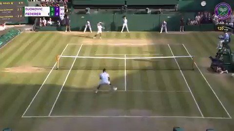 Si sos fan de Novak Djokovic, un punto inolvidable. Si sos fan de Roger Federer, un punto inolvidable. Qué tensión se vivió aquel día por favor.