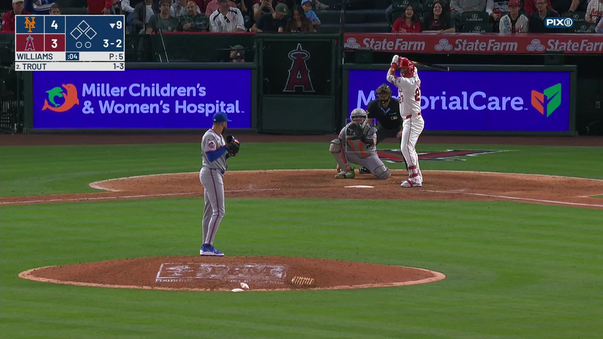 Devin Williams isn’t having that bad of a year. People are just angry at a few outings or look at his inflated ERA No one mentions the amount of times he’s been rested 5+ days, his 3.28 ERA/3.22 FIP, & how he’s 11/13 on save opportunities since April 26