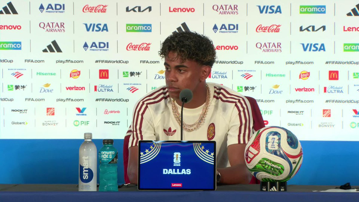 🇪🇸 Lamine Yamal, en la previa de la semifinal ante Francia 🇫🇷: "Somos los campeones de Europa y no nos da miedo ningún partido. (...) No siento presión: en la prensa dicen que no estoy a mi mejor nivel, entonces no tienen que esperar nada de mí".