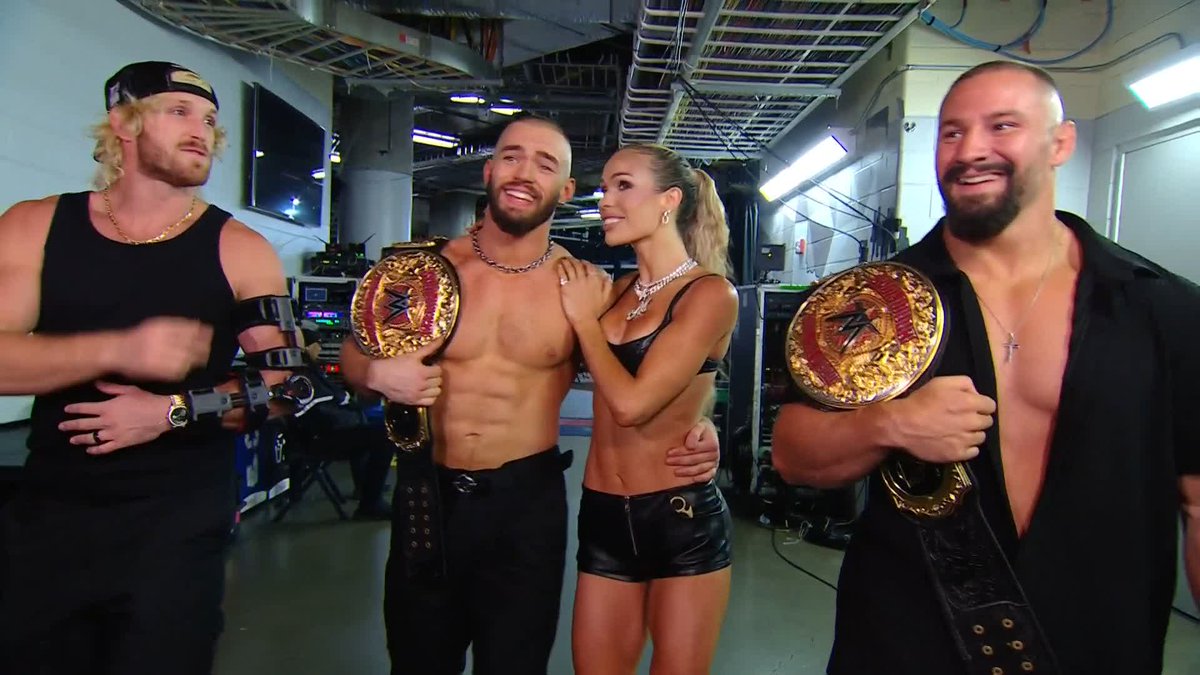 Things are all good in The Vision, right? According to Paul Heyman, is MAXXINE DUPRI an asset to the group or a replacement! 😮