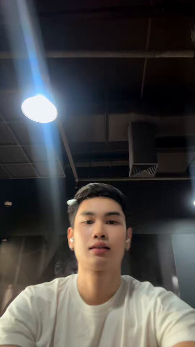 ปั่นจักรยานร้องเพลง
