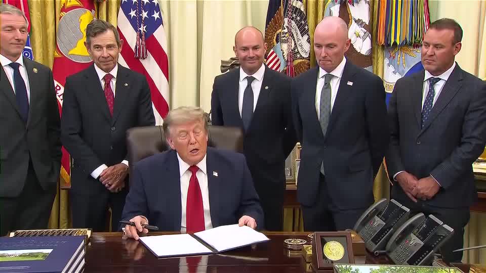 President Trump signed orders reducing Bears Ears and Grand Staircase-Escalante national monuments in Utah by over 90%