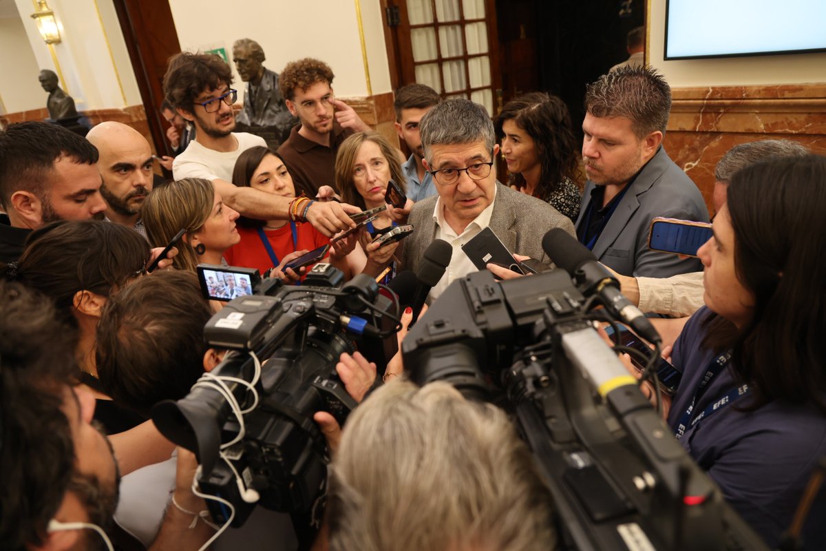 Lo de Peinado ya no es propio de un "juez". Su único objetivo real en este caso es el acoso constante a Begoña Gómez. Quien actúa de esa manera es quien debería acabar sentándose delante de un juez a dar explicaciones. Basta ya.
