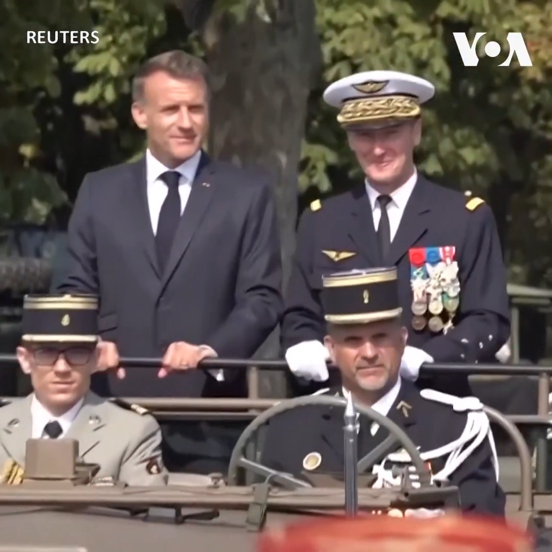 法国总统马克龙7月14日在巴黎主持了巴士底日(Bastille Day)、也就是法国国庆的阅兵式。 出席阅兵式的还有多国领导人,包括乌克兰总统泽连斯基、德国总理默茨以及英国首相斯塔默。 更多: