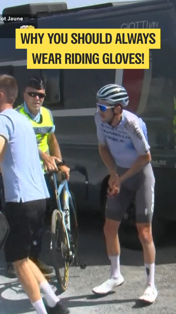 DISASTER for Pidcock! 😬🩹 The Olympic Mountain bike champion went down HEAVILY on his hands whilst descending Pas de Peyrol 🩸🖐️ 🇫🇷 #TDF2026 | July 5-July 27 | Every Stage on SBS 📺