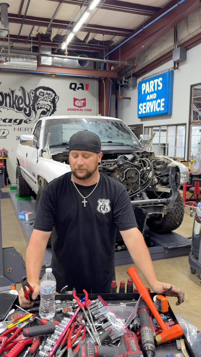 It's a blast to the past for @josh_parris30 as he works on the ol daily! Stay tuned for more content on this one! #gasmonkeygarage #richardrawlings #cars #fastnloud #explore