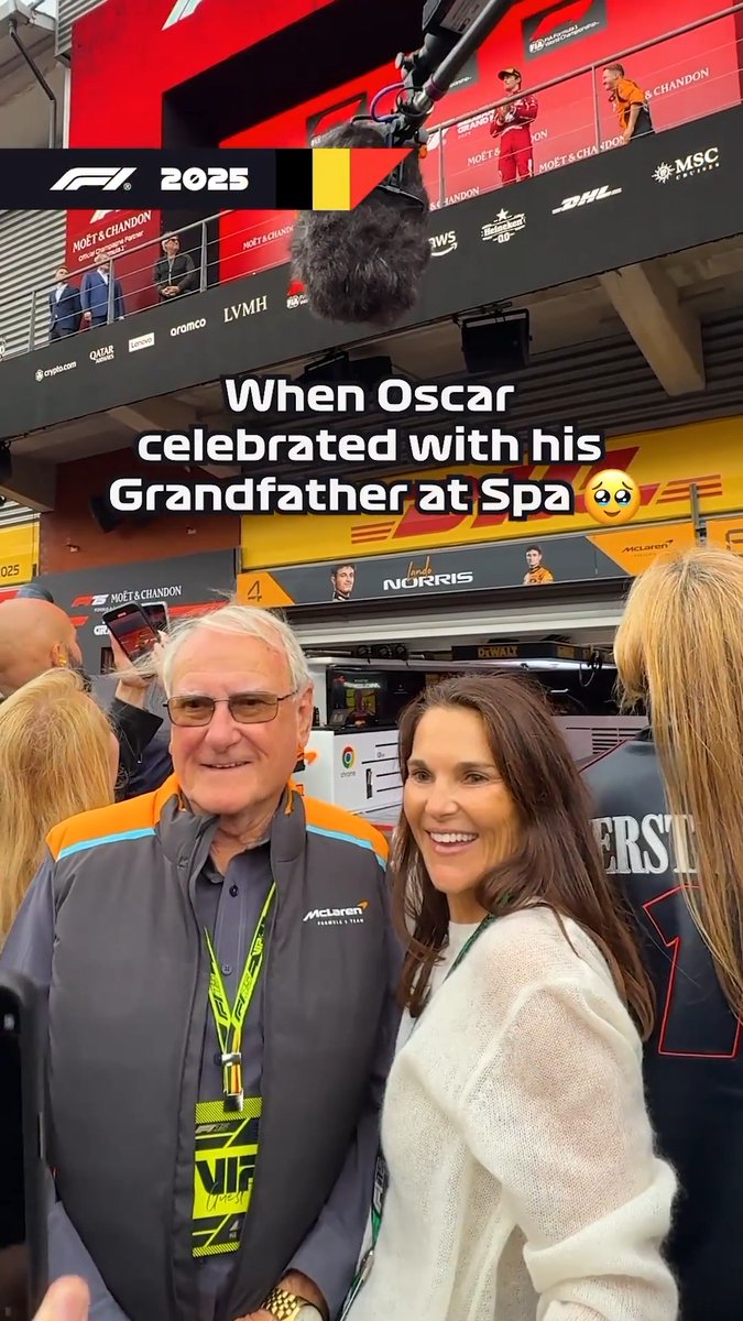 A moving moment for the Piastri family at Spa last season 😍 #F1 #BelgianGP