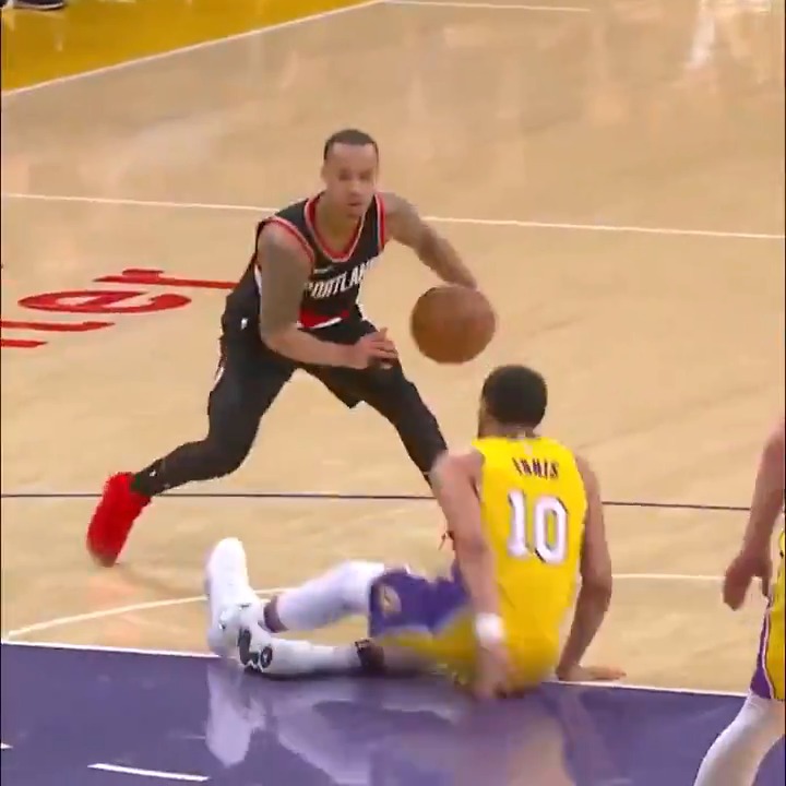 Underrated handles! HBD Shabazz Napier