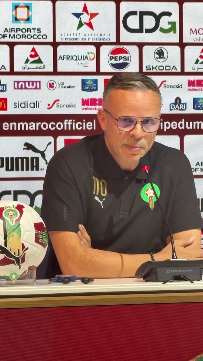 🇲🇦🗣️ Mohamed Ouahbi : « Beaucoup de gens parlent de Hakimi. Dans 10 ans, on se dira : "Purée, on avait quand même le meilleur latéral du monde." Mais on lui demande quoi ? Qu'il attaque, qu'il marque des buts ? Il devait faire son travail 𝗗𝗘́𝗙𝗘𝗡𝗦𝗜𝗩𝗘𝗠𝗘𝗡𝗧. »