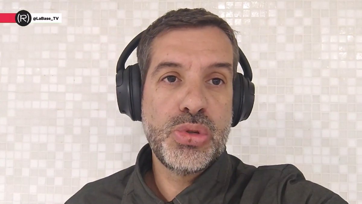 ¿Quién es Fergie Chambers, el activista millonario detenido en Ibiza por orden de Donald Trump? Hemos hablado sobre ello con el periodista Bruno Carvalho 👇🏾 📺 LA BASE |