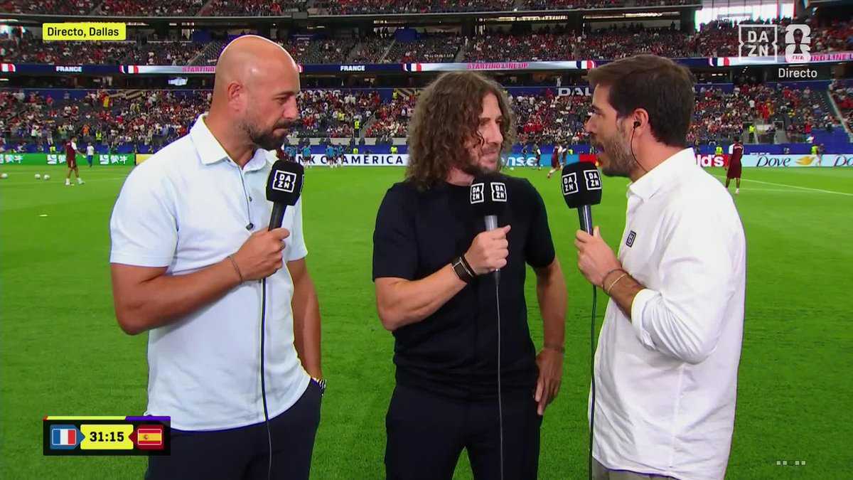 Es imposible no querer a Pepe Reina 🤝🏻 ¡QUÉ MOMENTAZO CON @Carles5Puyol! 🤗😍 #DAZNMundial #FIFAWorldCup