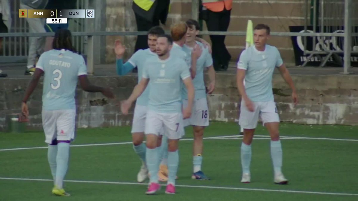 Charlie Reilly delivers a spectacular goal for a second game in a row! 🔥 A brilliant strike from the angle to give Dundee Football Club the lead against Annan Athletic 🔵 #PremierSportsCup