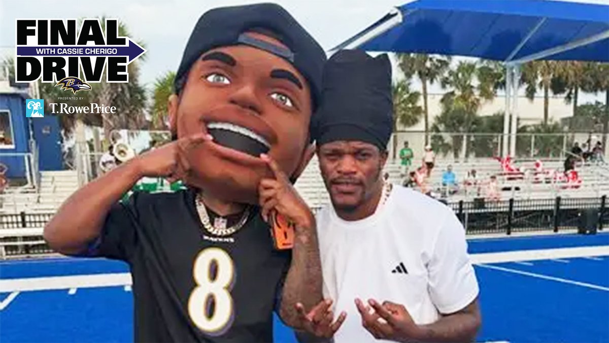 The Forever Dreamers Foundation Foundation created a Lamar Jackson mascot and then Lamar met him ๐๐