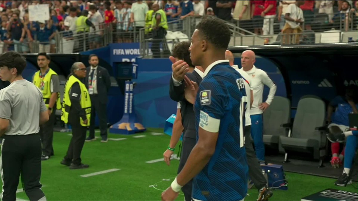 THE MOMENT SPAIN ADVANCED TO THE FIFA WORLD CUP FINAL!