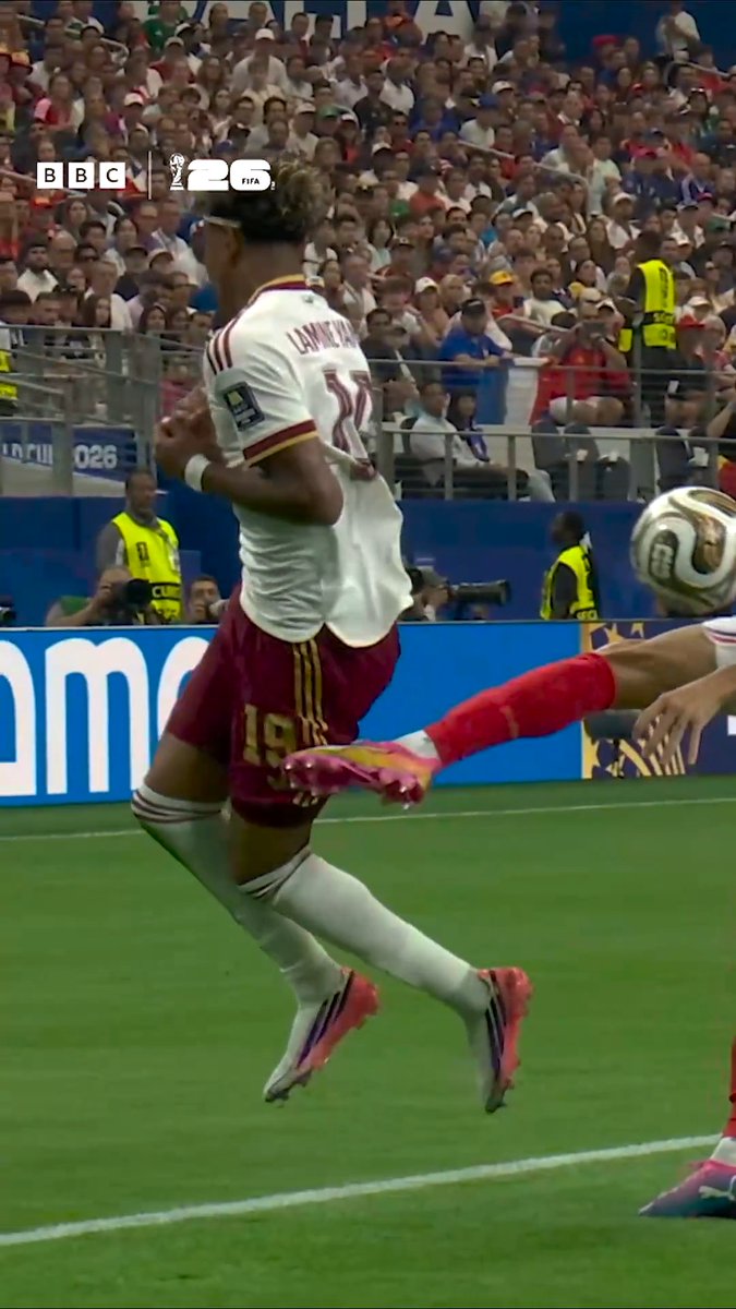 Lucas Digne wipes out Lamine Yamal 😱 Mikel Oyarzabal does the business from the spot 😏 #FifaWoldCup