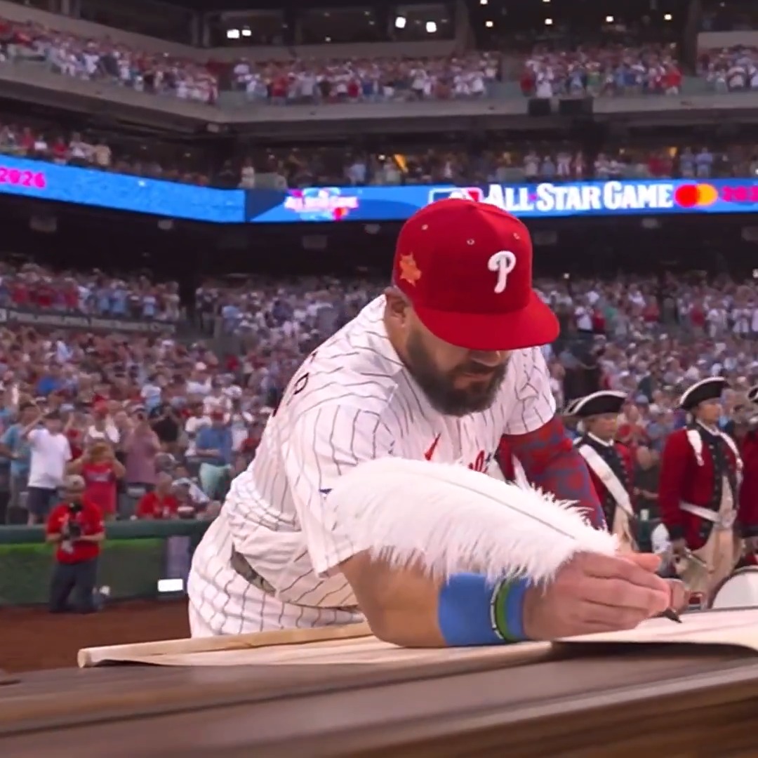 1776: signing the Declaration of Independence 2026: signing the All-Star Game starting lineups 🔔