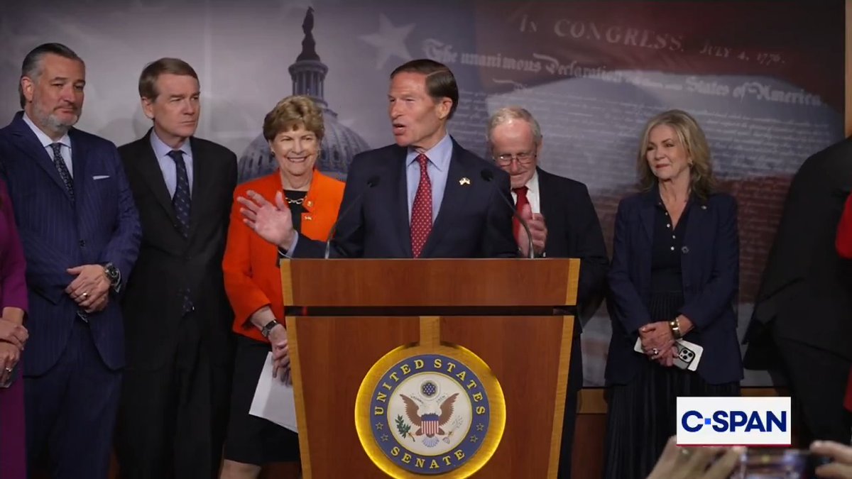 US lawmakers push for law that imposes 100% tariffs on countries who import Russian Energy like China, India, Slovakia, Hungary, Azerbaijan (with narrow wavier authority) but makes exceptions on European countries