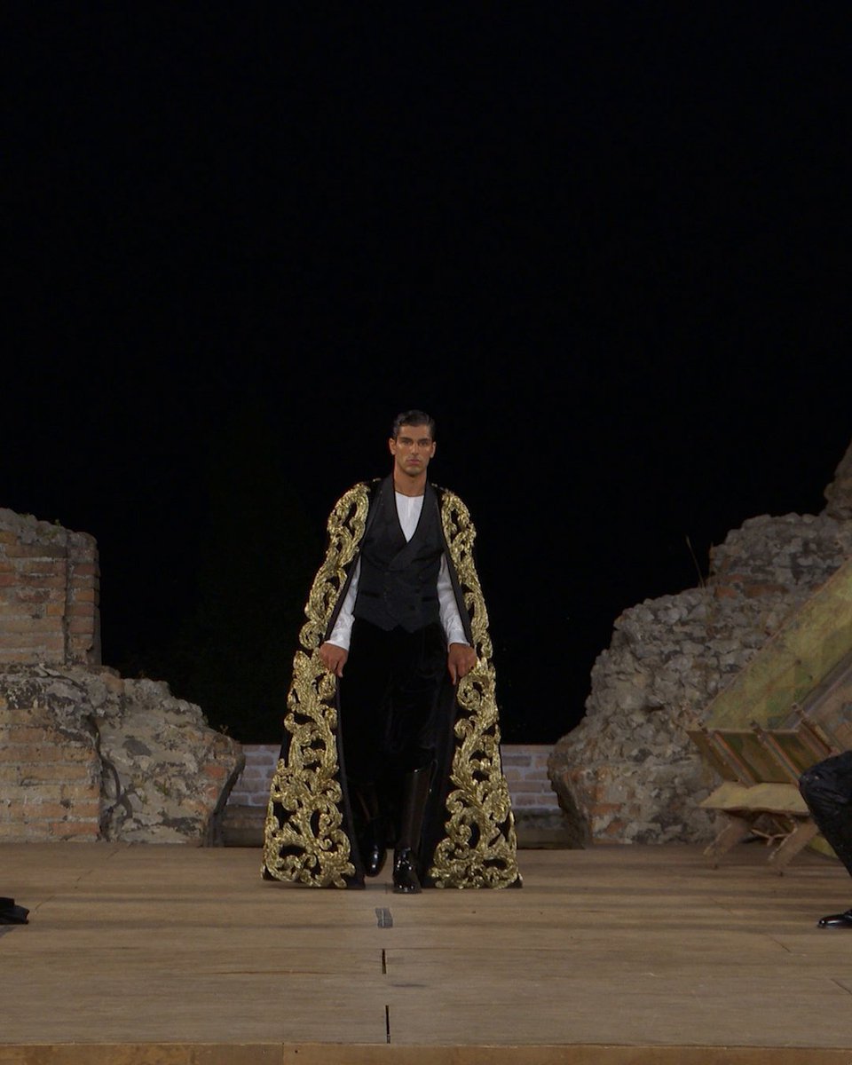 Framed by the extraordinary setting of Teatro Antico of Taormina, #DGAltaSartoria, collaborating with Fondazione Taormina Arte Sicilia and Fondazione Taormina, celebrates Sicily’s rich cultural heritage through a magnificent expression of #DGFattoAMano. Rewatch the show at #DolceGabbana #MadeInItaly