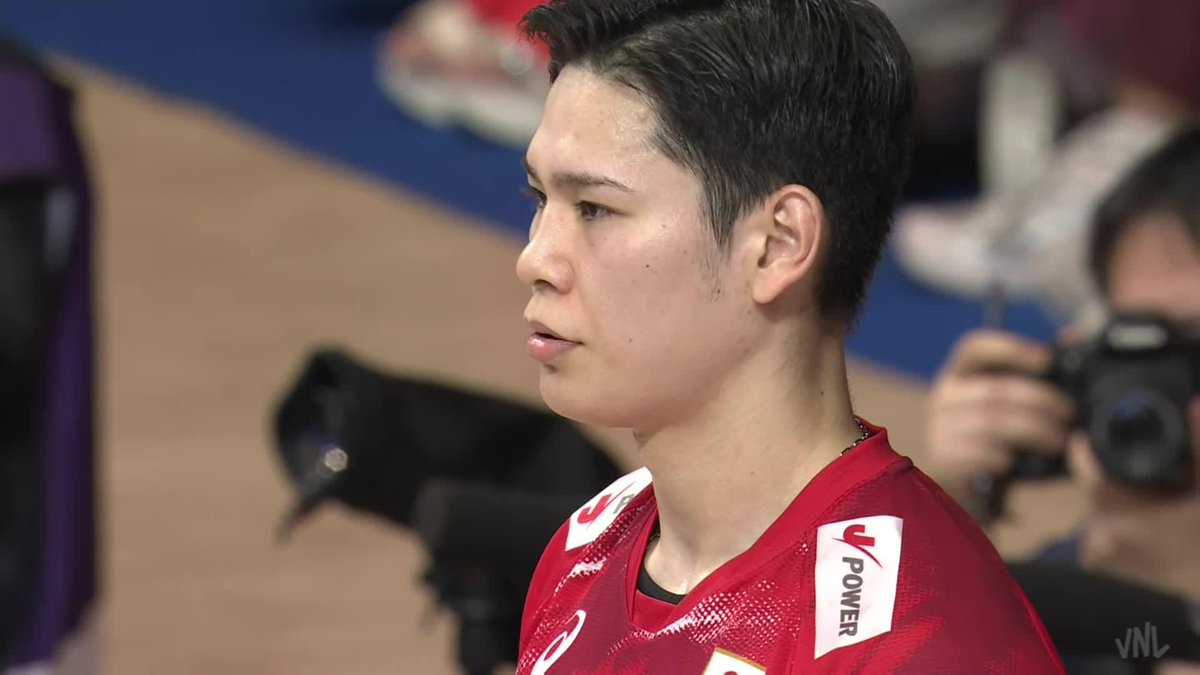 #VNL2026 Japan 🇯🇵 are putting on a clinic. A nearly flawless team performance sees them take Set 3 and move within one set of a statement win over the reigning world champions, Italy. 📺 LIVE NOW on VBTV: 🏐 #BePartOfTheGame #Volleyball