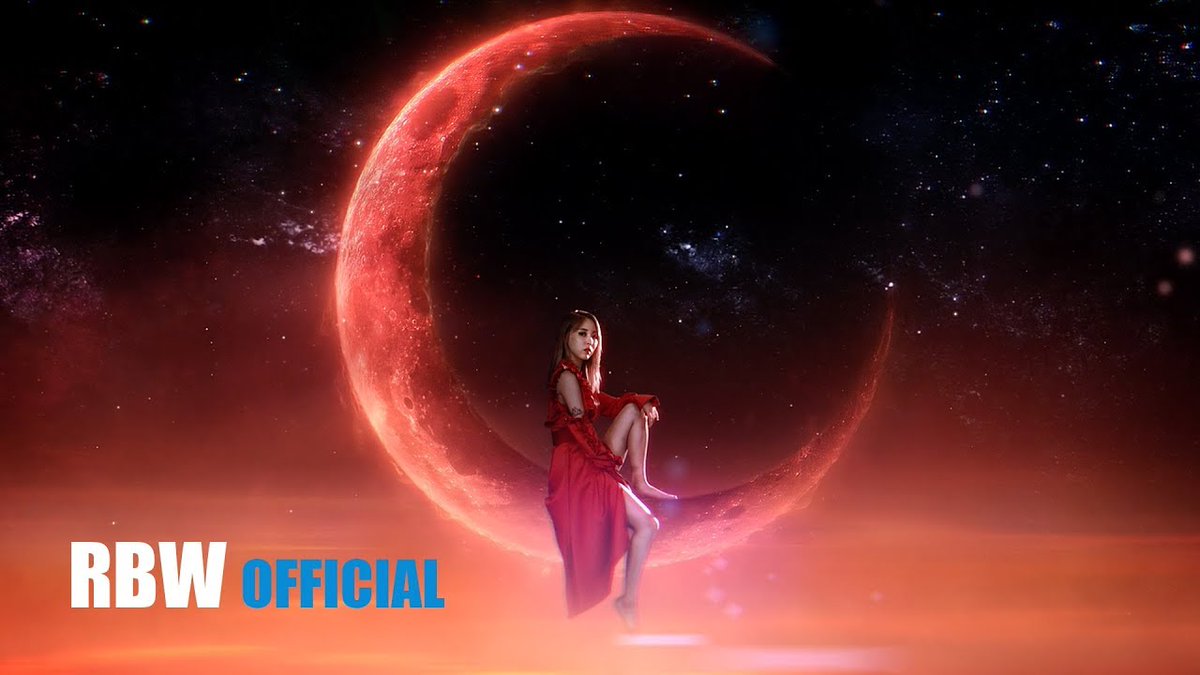 8 years ago today, MAMAMOO released their 7th Mini Album ‘Red Moon’ with title track ‘Egotistic’