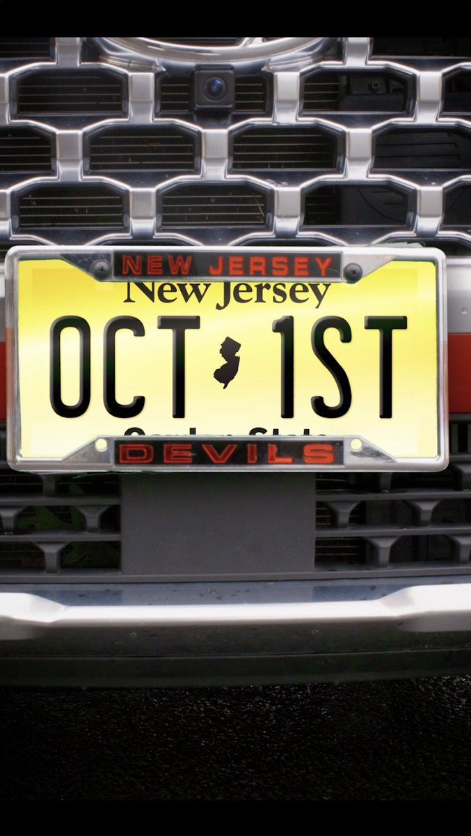 Well, look what the Home Opener dragged in. #NJDevils | Citizens