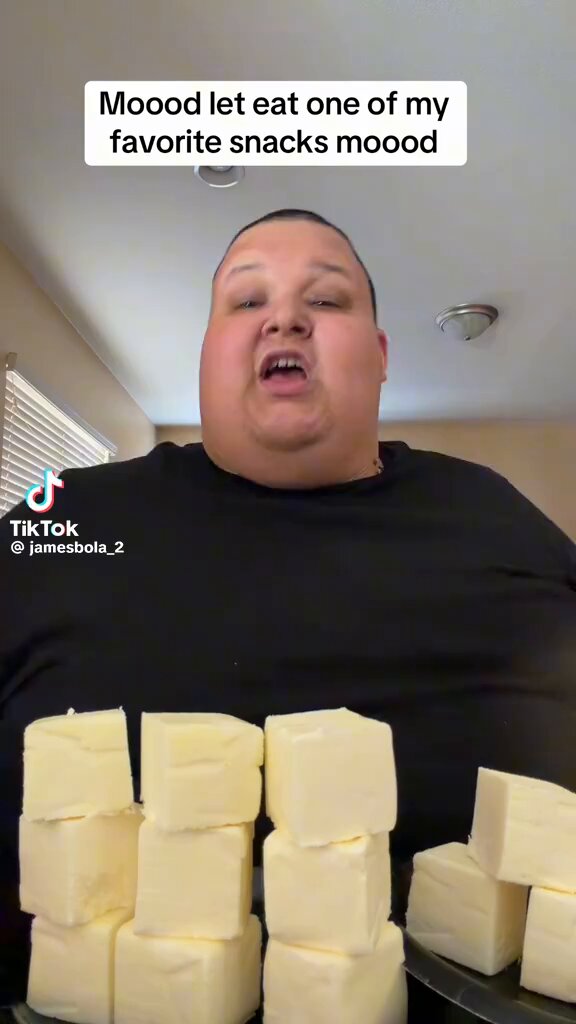 Mooooood you guys! BUTTER WITH FROSTING FOR A DAINTY LITTLE SNACKuhhhhh!!!