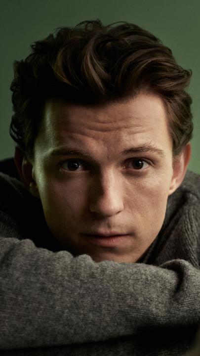 What if there’s another way…to wear Paradigme? Introducing the new Paradigme Le Parfum with Prada Beauty Global Ambassador Tom Holland. Discover more: #Prada #PradaBeauty #PradaFragrances #PradaPeople #TomHolland