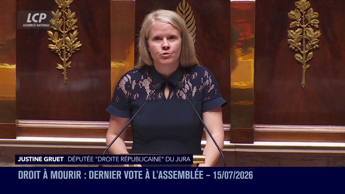 Aide à mourir: "Si on vous apprend que votre mère est morte, suite à une injection létale, sans que vous ayez été prévenus. Comment allez-vous réagir si vous apprenez en plus que votre frère ou votre sœur lui a fait sentir qu'elle devenait une charge ?", demande JustineGruet.