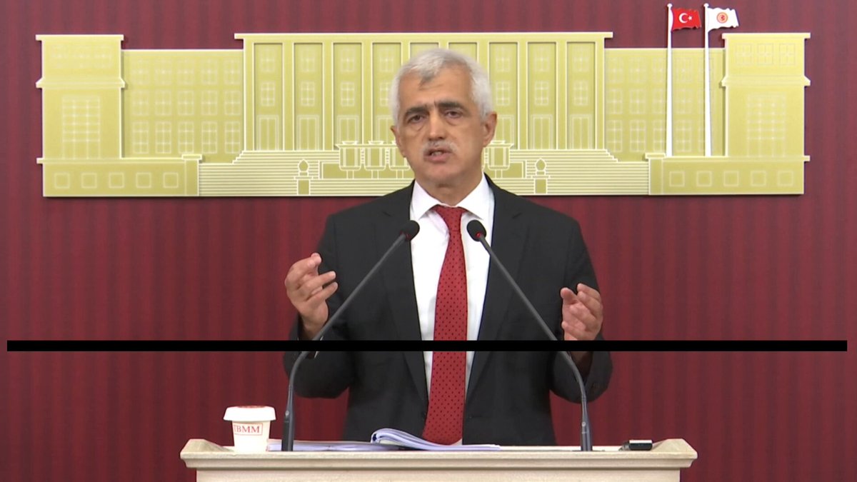 Mehmet Dişli’nin sözleri çok açık: “Ben ne kadar darbeciysem Hulusi Akar da o kadar darbecidir. Ben ne kadar darbeci değilsem o da o kadar darbeci değildir. 20 yıl onun sağ koluydum. Ne düşündüğünü bilecek kadar yakındım. 16 Temmuz saat 16.00’ya kadar da beraberdik.”