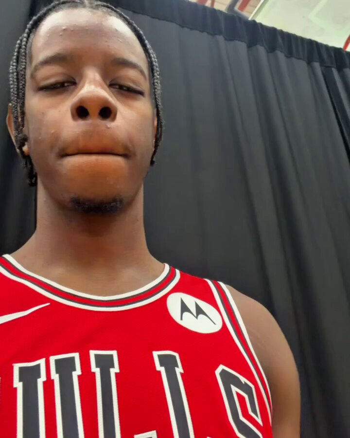 “I just want to put the 8 in the back of the head because it's special to me.” The 4th overall pick, Caleb Wilson, explains his No. 8⃣ braids at the NBA Rookie Photoshoot 🔥