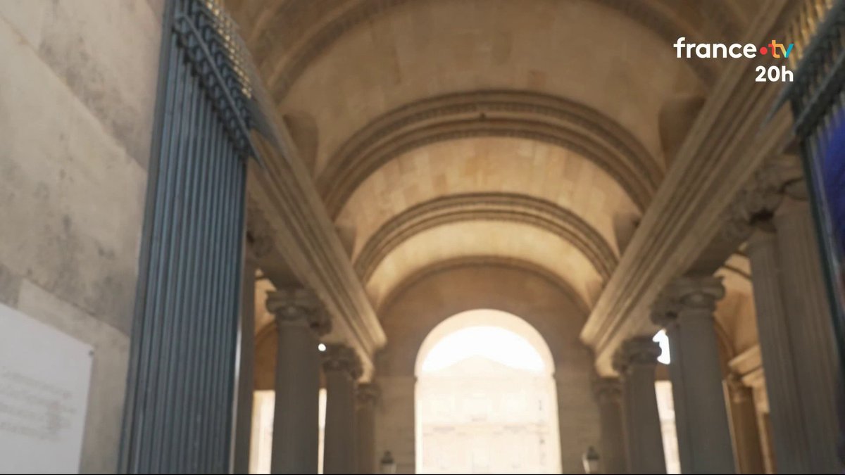 🕵️ Les méthodes musclées de Christian pour chasser les pickpockets. Ce gestionnaire de paie se met en scène sur les réseaux sociaux en traquant les malfrats. Ses vidéos font des millions de vues, mais ses méthodes sont-elles légales ? #JT20h