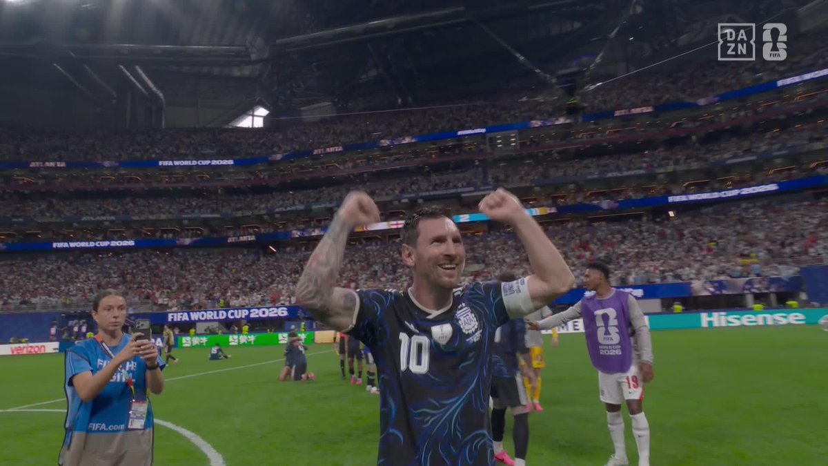 CHE, ESTÁ RECONTRAFELIZ ESTE PIBE 🇦🇷 #DAZNMundial